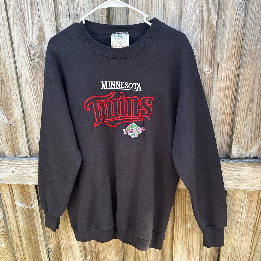 Vintage Delta 1991 Minnesota Twins World Series sweatshirt men's size L.